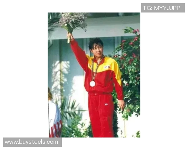 奥运金牌背后不为人知的辛酸历程陈若琳的坚持与奋斗故事