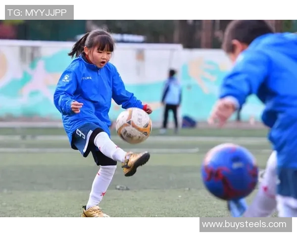 小朋友足球明星昵称大全让孩子们找到属于自己的球场梦想与偶像之路