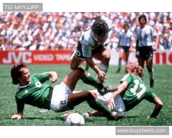 老马足球明星有哪些名字及其在足球历史上的影响与成就分析 老马足球明星有哪些名字及其在足球历史上的影响与成就分析