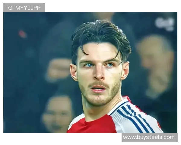 足球明星的魅力瞬间大集合帅气图片欣赏与背后故事分享