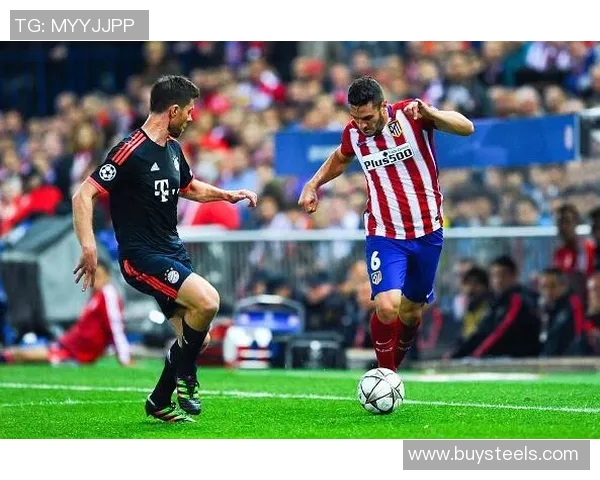 拜仁慕尼黑与马德里竞技首回合激战回顾与精彩瞬间分析 拜仁慕尼黑与马德里竞技首回合激战回顾与精彩瞬间分析